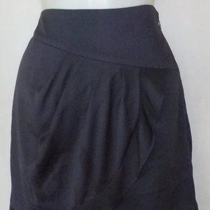 HAD IT TOO LONG GOTTA GO Banana Republic skirt sz 2 ruffle front gray EUC